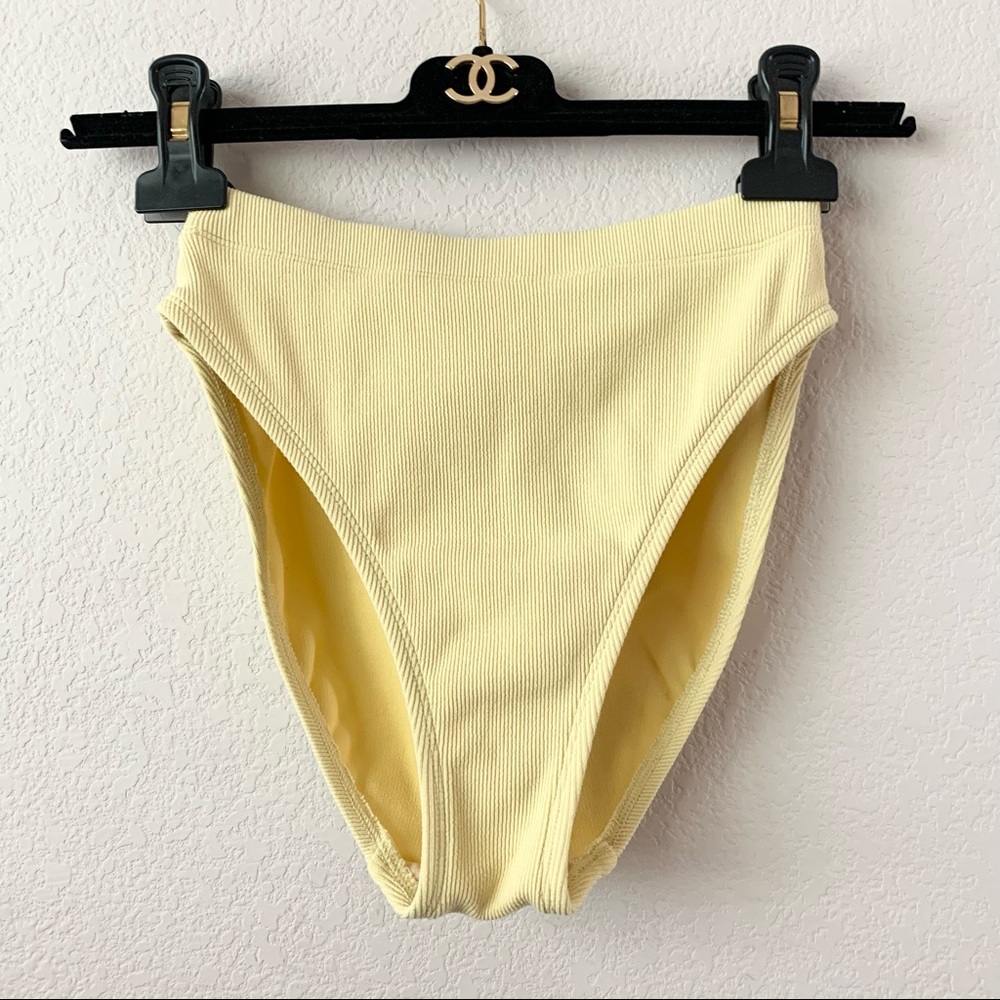 New Vintage Tommy Bahama high waist bikini bottom